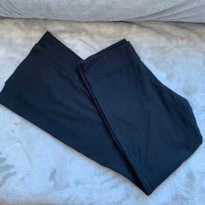 AE Flared Black Yoga Pants
